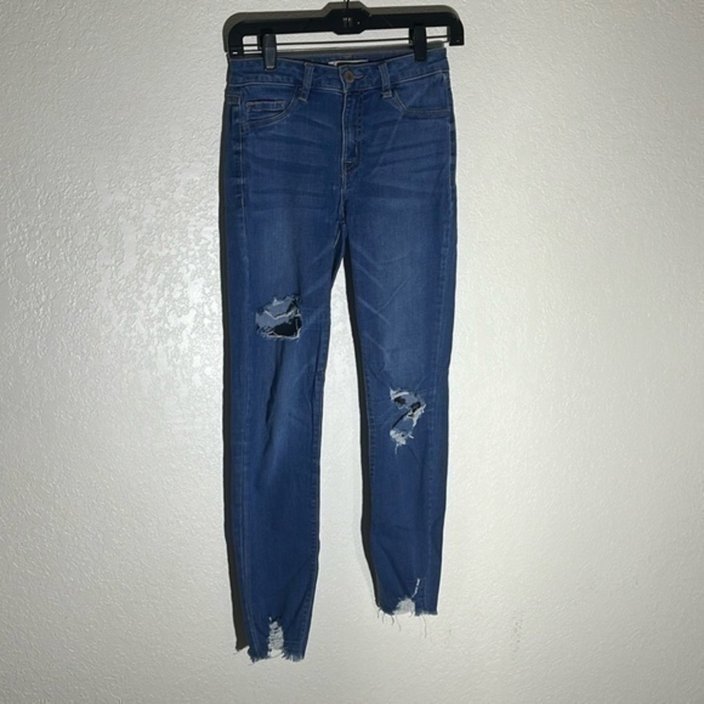Refuge ripped jeans
